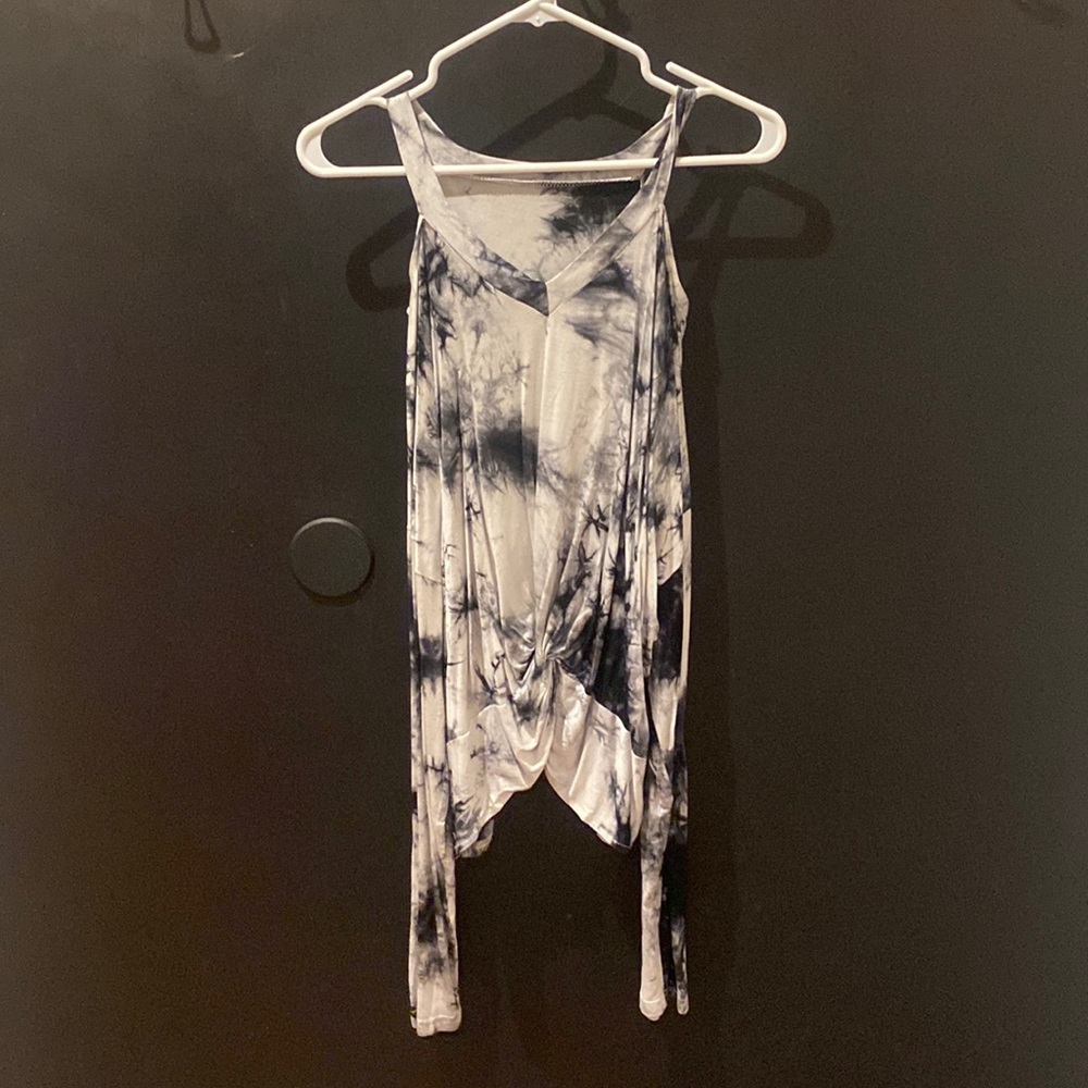 Black tye dye long sleeve shirt, open shoulder size large.